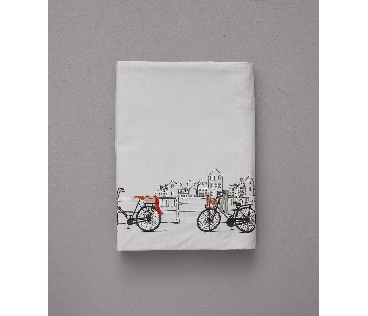 Embroidered duvet cover Amsterdam
