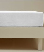 White percale fitted sheet