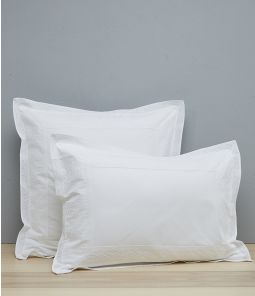 Pillowcase Anecdotes blanc