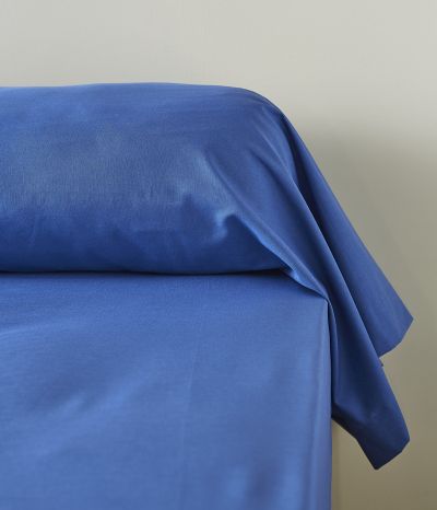 Blue fitted sheet jean