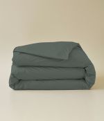 Green duvet cover alligator