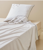 Embroidered flat sheet Promesse