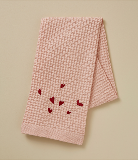 Jolis Cœurs Pink Embroidered Waffle-Weave Towel