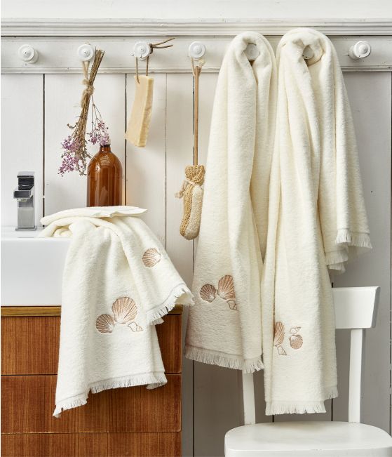 Set of bath linen Trésor nacré crème