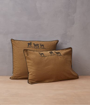 Embroidered pillowcase Highlands