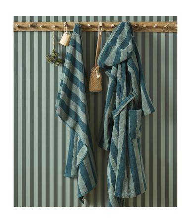 Set of bath linen green lines
