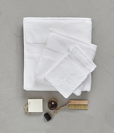 Towel white 50x100 cm