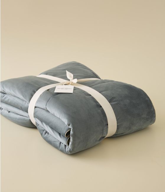 Bed throw Daïna gris orage