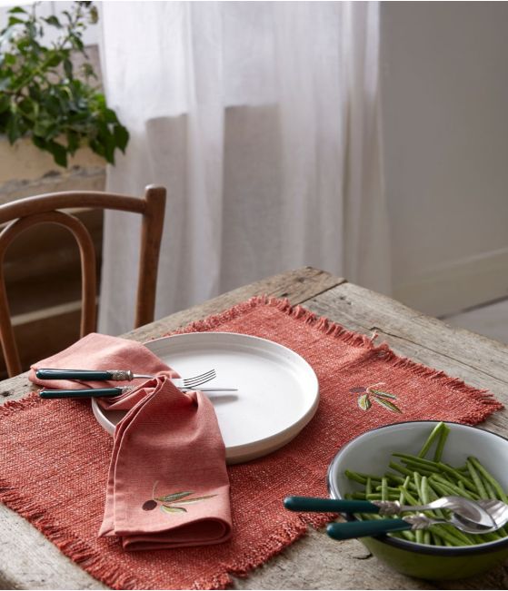 L'oliveraie table linen