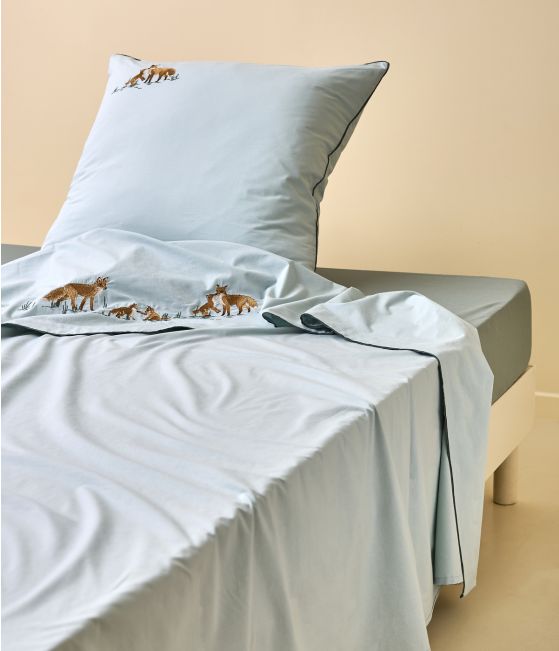 Embroidered Flat Sheet La vie des plaines