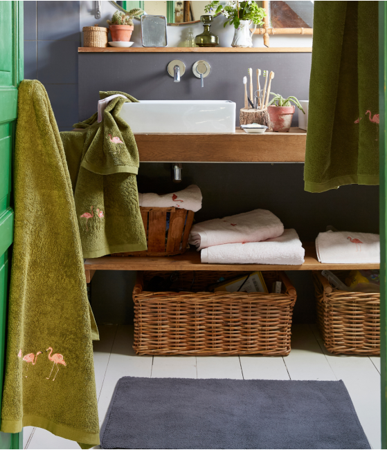 Parure de bain brodée Les voyageurs vert mousse