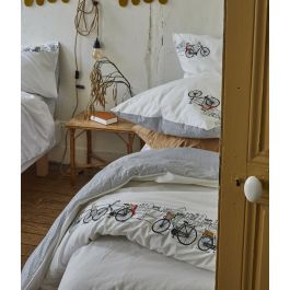 Housse de couette satin de coton brodée fleurs